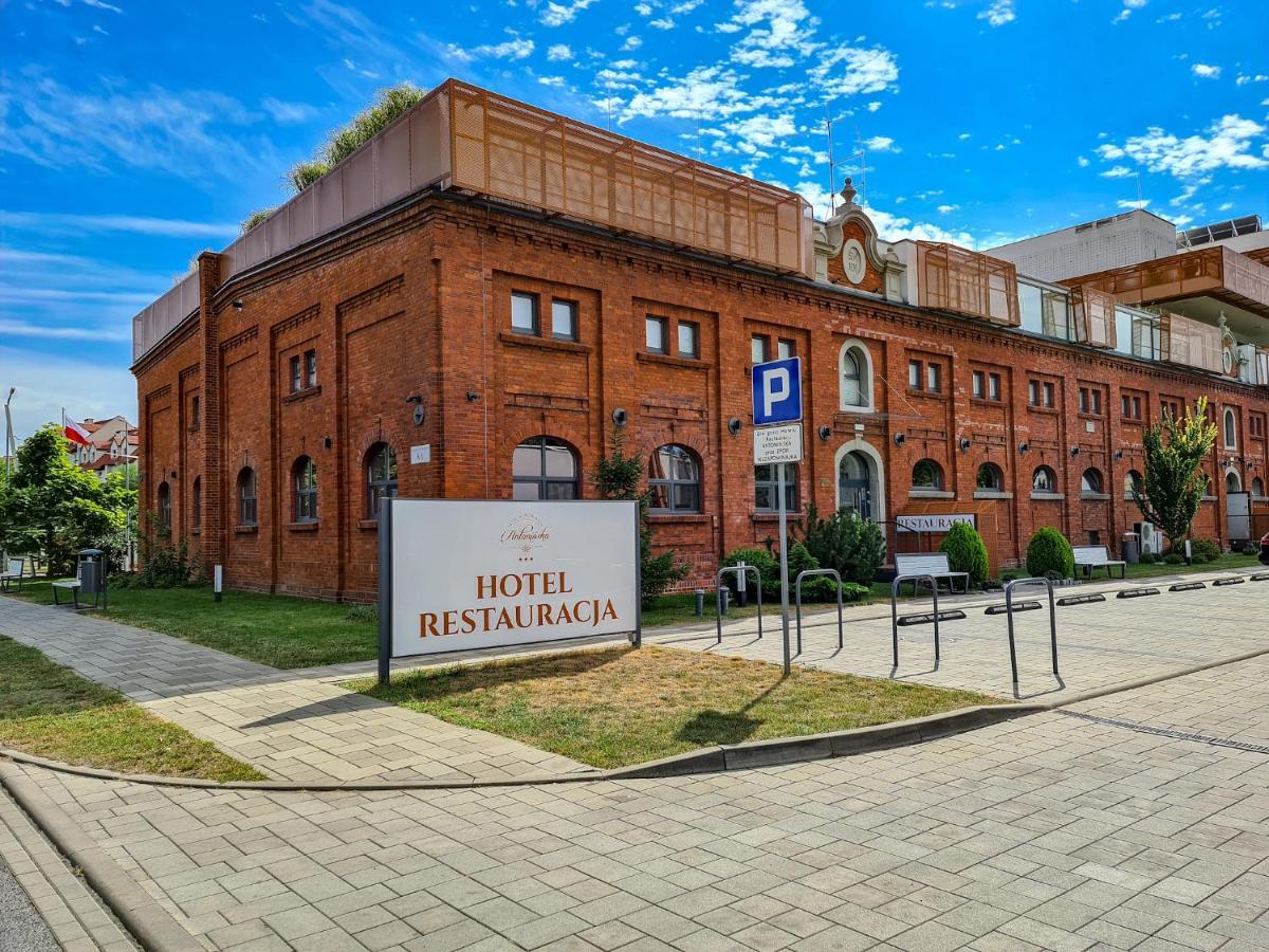Antoninska Hotel & Apartamenty เลชโน ภายนอก รูปภาพ