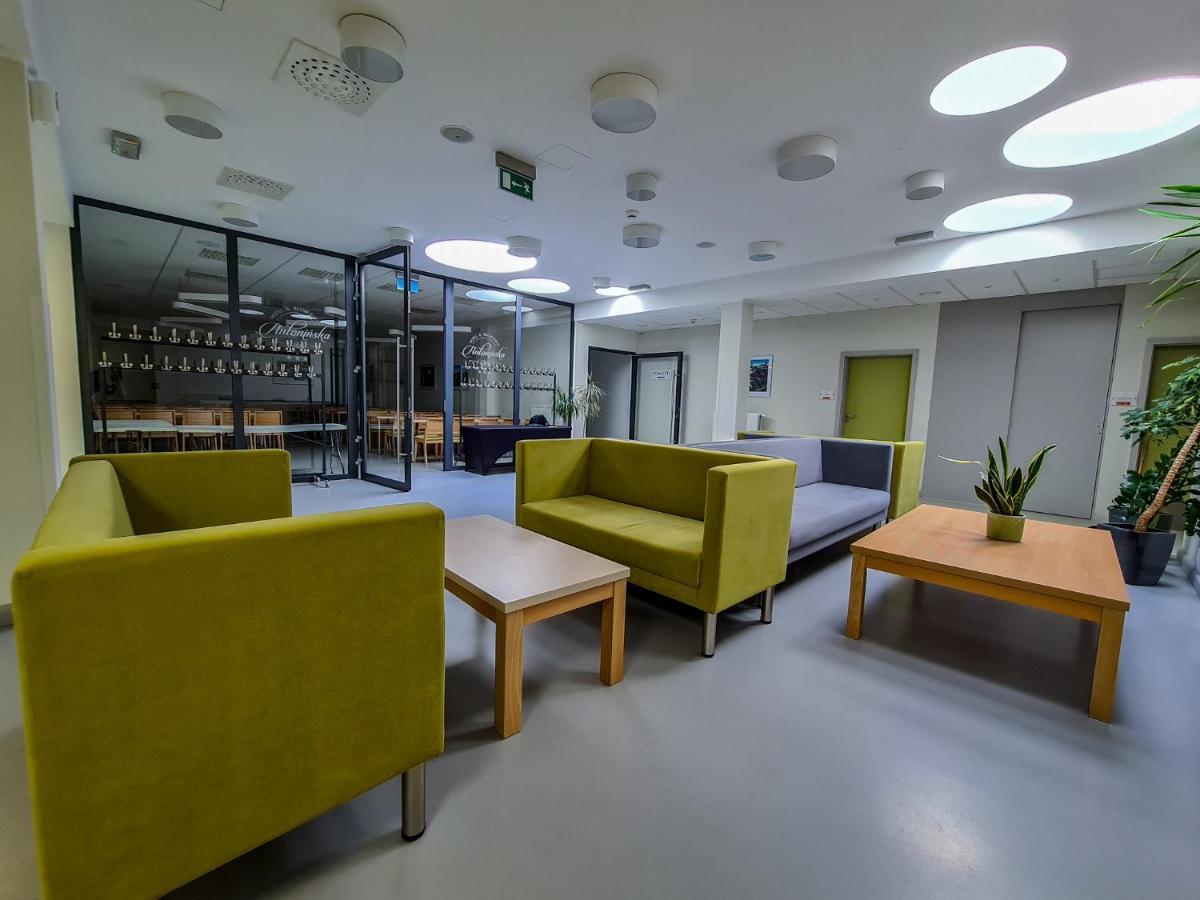 Antoninska Hotel & Apartamenty เลชโน ภายนอก รูปภาพ