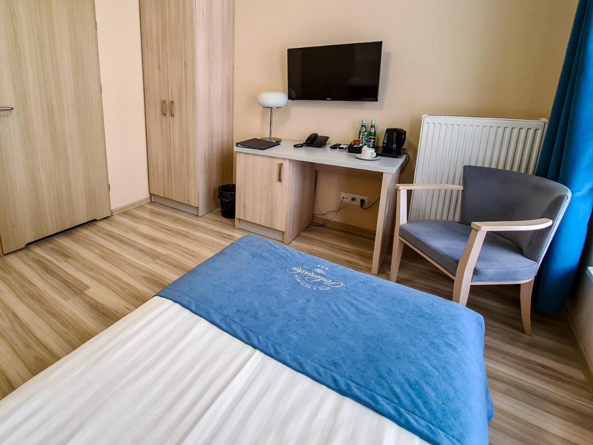 Antoninska Hotel & Apartamenty เลชโน ภายนอก รูปภาพ
